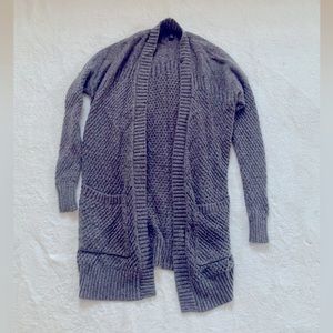 American Eagle Grey Sweater